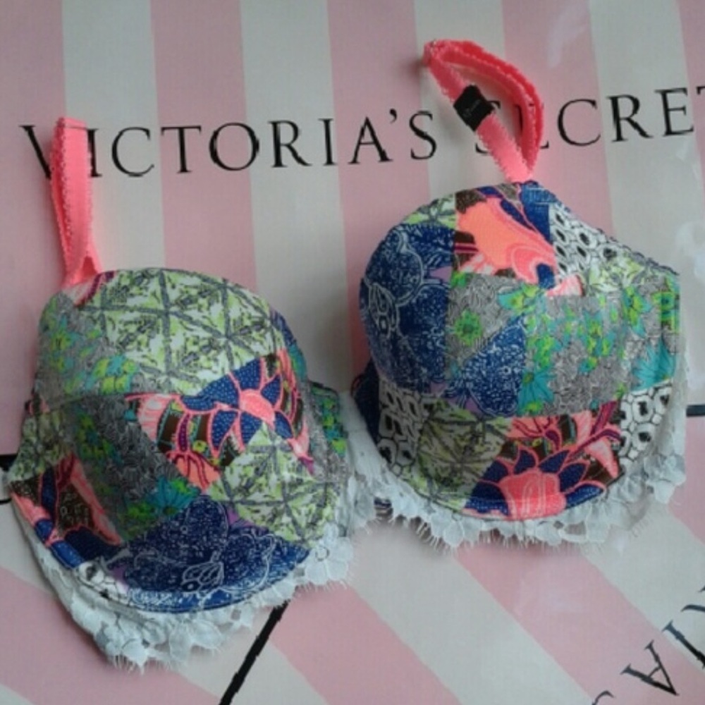 VICTORIA’S SECRET BRA